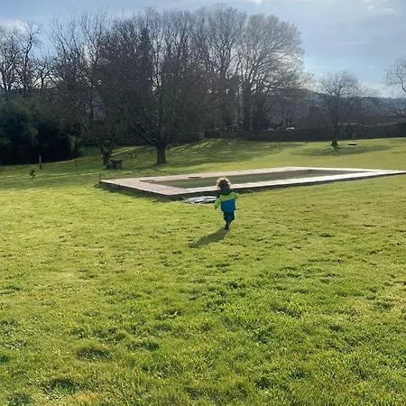 O Lagar De Jesus Hostel *